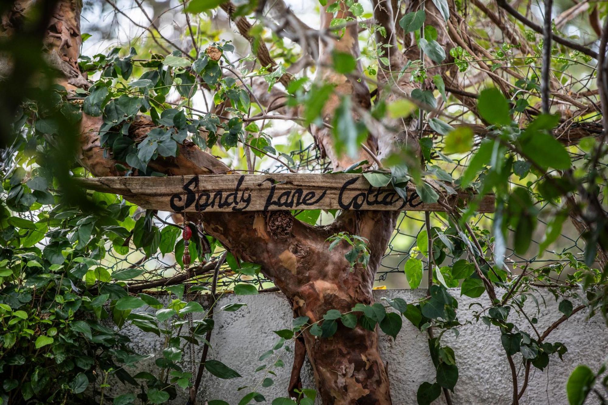 Sandy Lane Cottage Tamarin Exterior foto